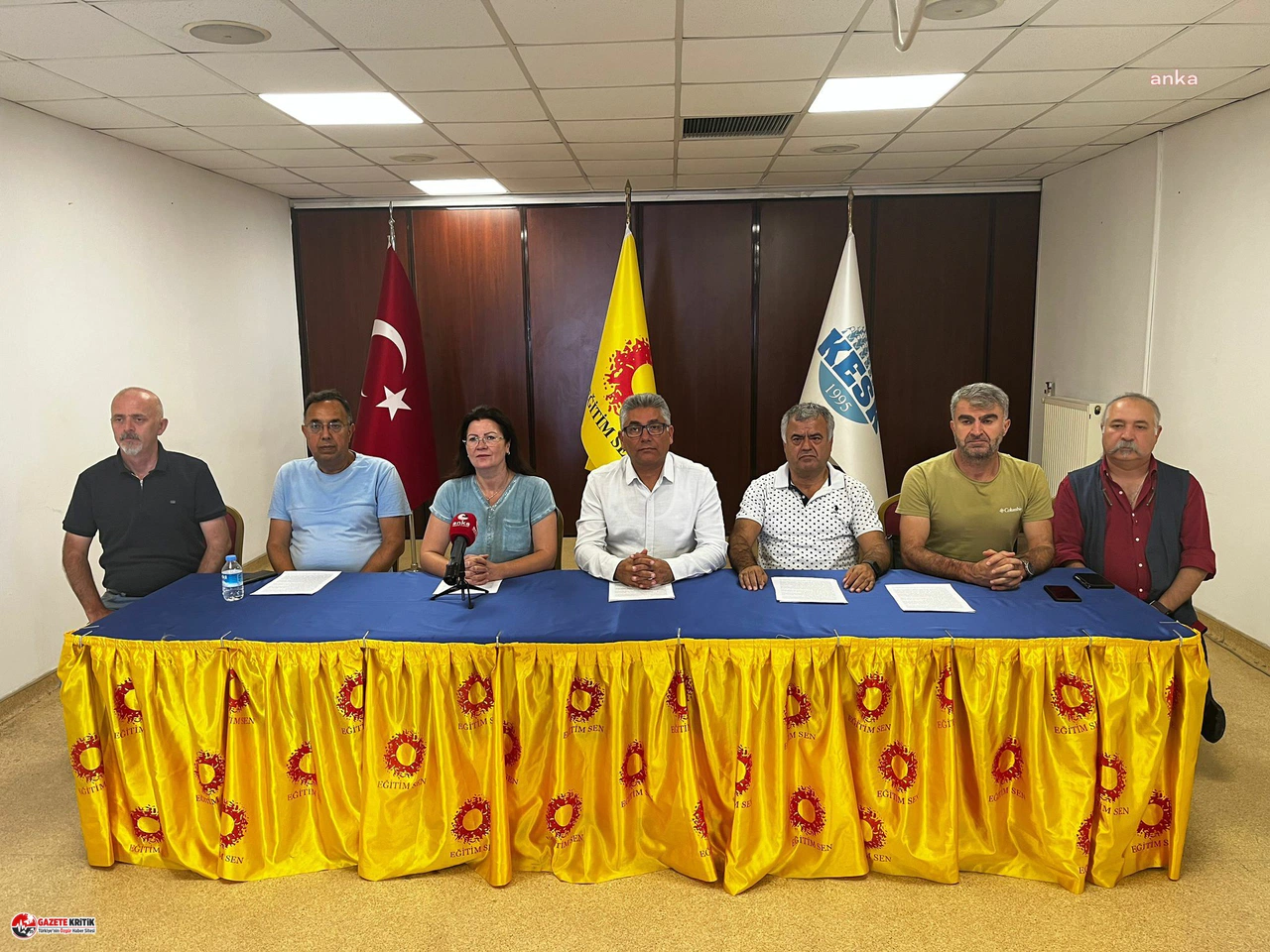 Eğitim Sen, İzmir'de “Laik eğitim, laik yaşam, eşit yurttaşlık” mitingi yapacak