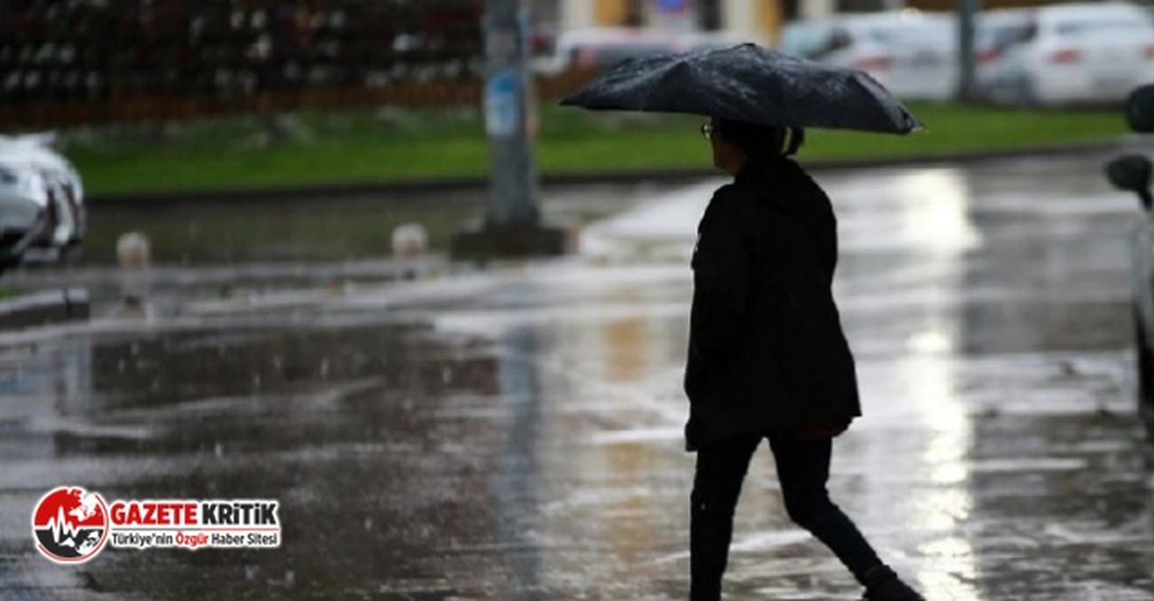 "İstanbullular mecbur kalmadıkça trafiğe çıkmamalı": Kuvvetli yağış bekleniyor