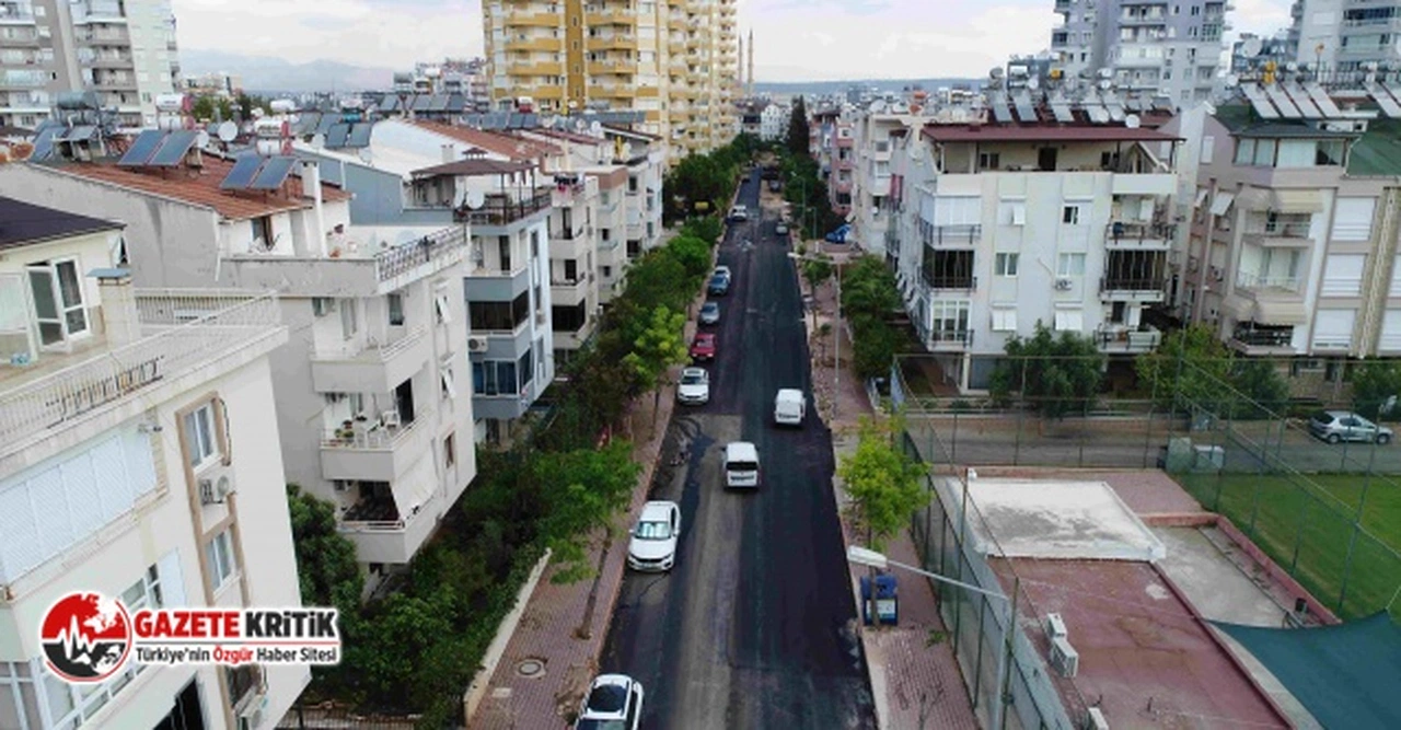 Konyaaltı’nda yol çalışmaları aralıksız sürüyor
