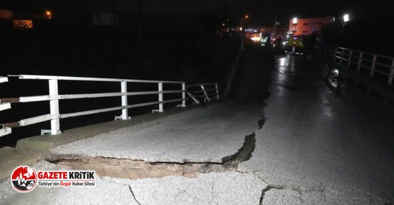 Balıkesir'de şiddetli yağış nedeniyle bir köprü kısmen çöktü