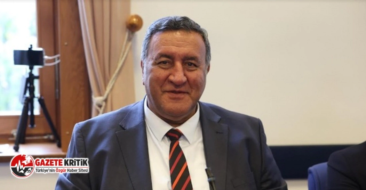 Gürer’den Bakan Tekin’e, “Okulları tebdili kıyafet ziyaret edin” önerisi