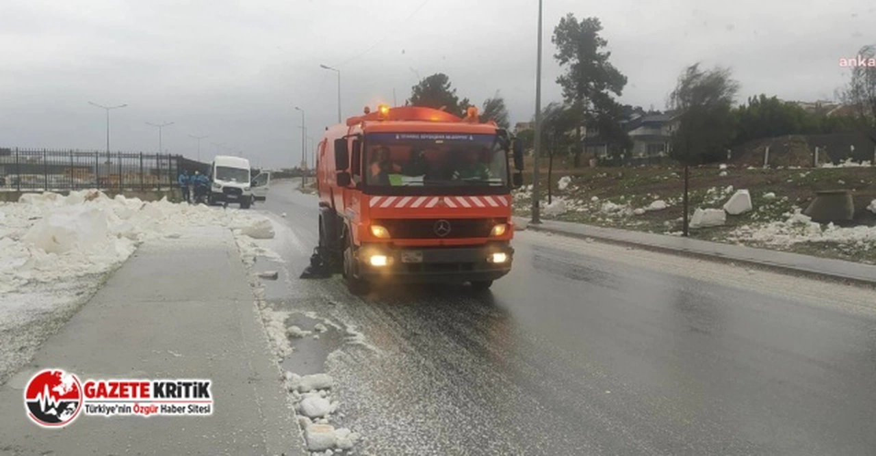 İstanbul’da fırtına ve sağanak yağış etkili oluyor