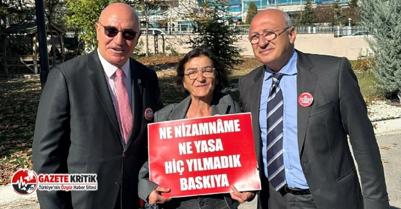“Sansür” Yasası’na karşı basın nöbeti tutuluyor... Çakırözer: “Umarım AYM sizleri özellikle dinler.Haksızlık daha fazla sürmesin”
