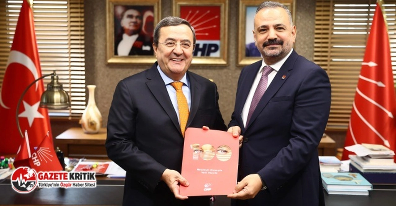 Abdül Batur aday adaylığını açıkladı: 'İzmir’in sorunlarını iyi bilen biri olarak çözmeye talibim'