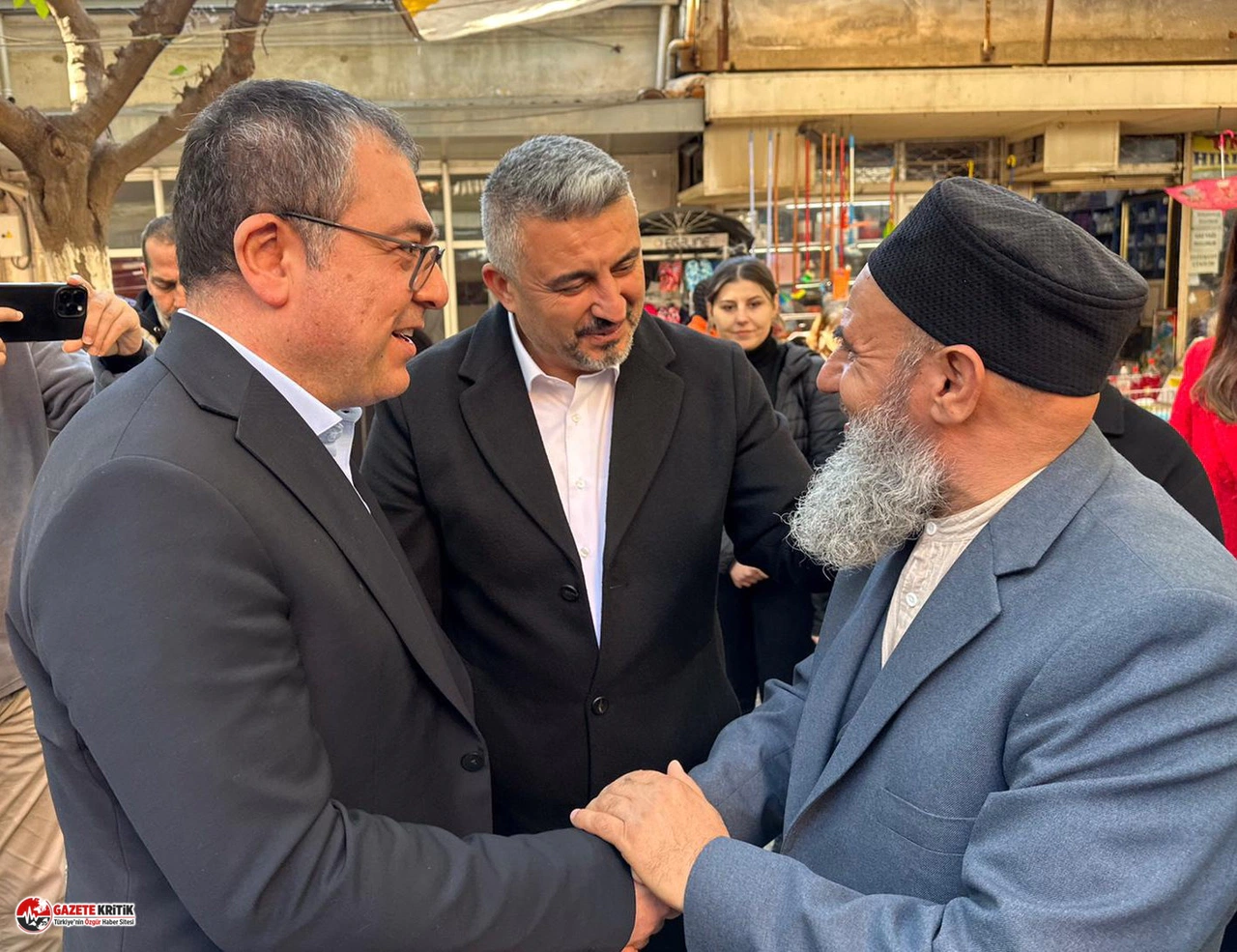 CHP’Lİ EVRİM KARAKOZ: “EMEKLİLERİMİZİ AÇ BIRAKTINIZ, BARİ AÇIKTA BIRAKMAYIN”