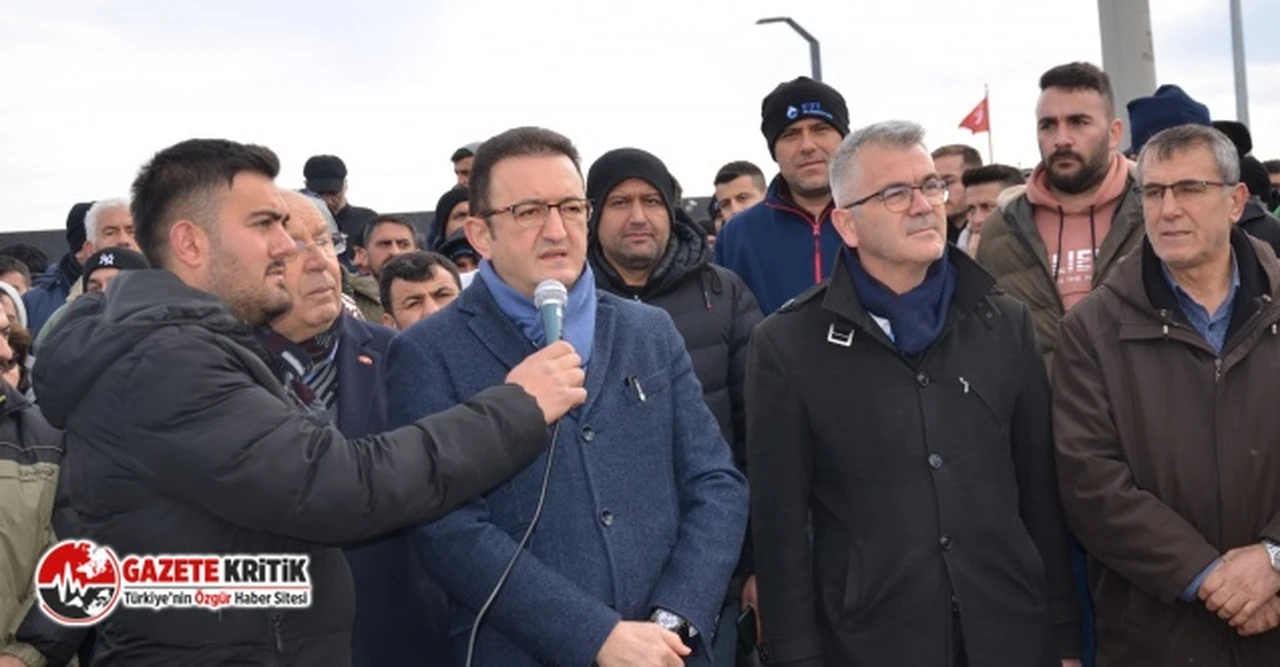 CHP Konya Milletvekili Barış Bektaş, Eti Alüminyum  işçilerinin eylemine destek verdi