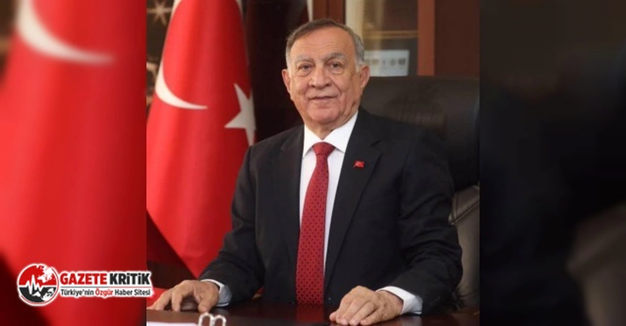 Seyhan Belediye Başkanı Akif Kemal Akay CHP'den istifa etti!