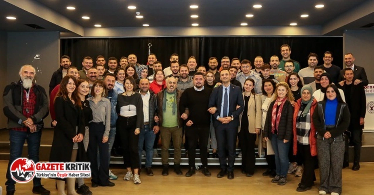 Bornova Belediye Başkan Adayı Ömer Eşki'den yarı zamanlı çalışanlara tam zamanlı müjdesi