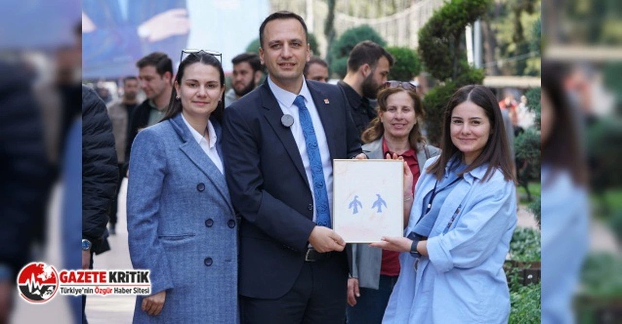 Bornova'nın genç adayı CHP'li Ömer Eşki, gençlerle festivalde buluştu