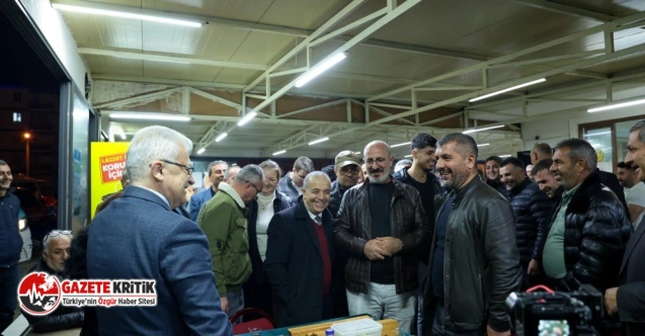 Burhaniye Belediye Başkanı Ali Kemal Deveciler Hürriyet Mahallesi’ndeki Hemşehrileriyle Buluştu