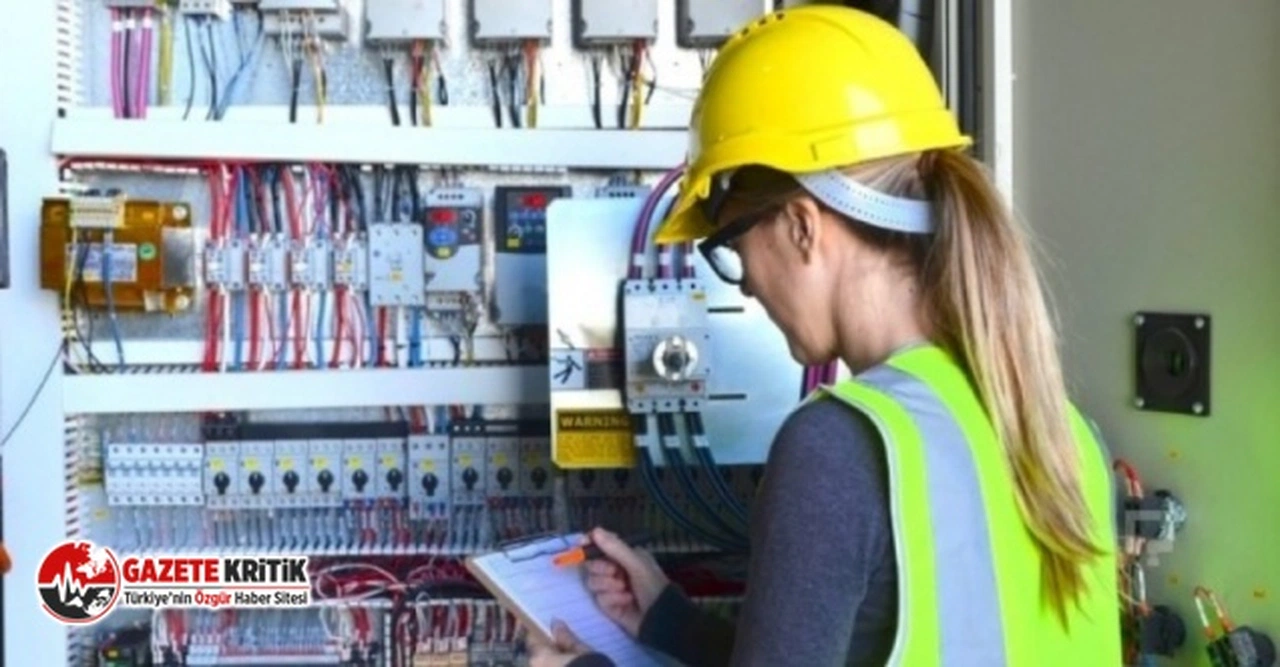 CHP'Lİ ATEŞ:“EKONOMİK KRİZ ÖNCE KADINLARI VURUYOR”