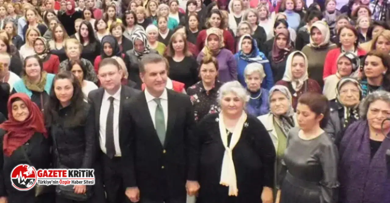 MUSTAFA SARIGÜL: KADINLAR ZİHİNLERDE YARGILANIYOR VE YASAKLANIYOR