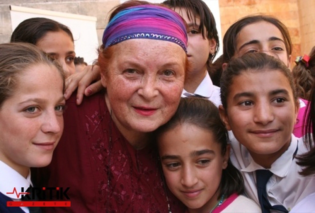 Türkan Saylan'a hakaret soruşturması kapatıldı