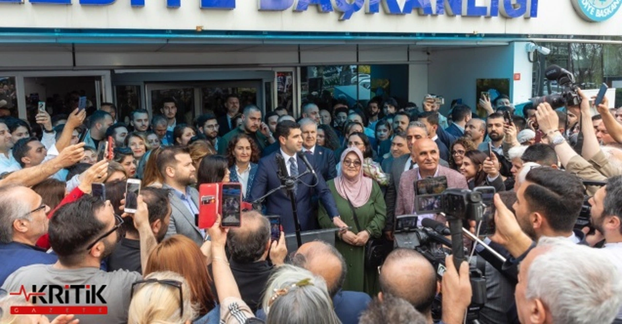 Avcılar’ın Genç Başkanı Utku Caner Çaykara Görevi Devraldı