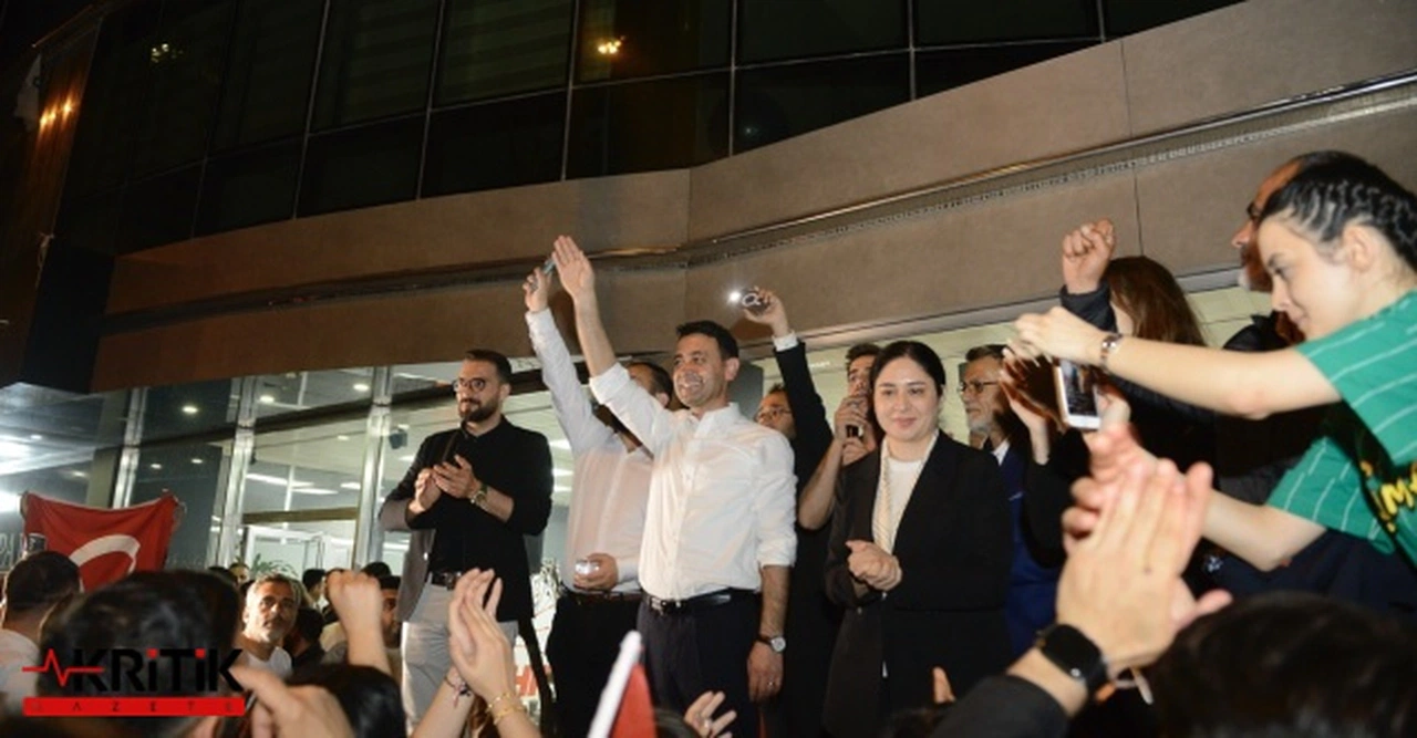 Bayraklı’nın yeni başkanı İrfan Önal’dan ilk mesaj: Kaybeden yok kazanan Bayraklı