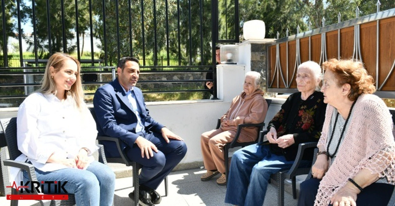 Çiğli Belediye Başkanı Onur Emrah Yıldız huzurevini ziyaret etti