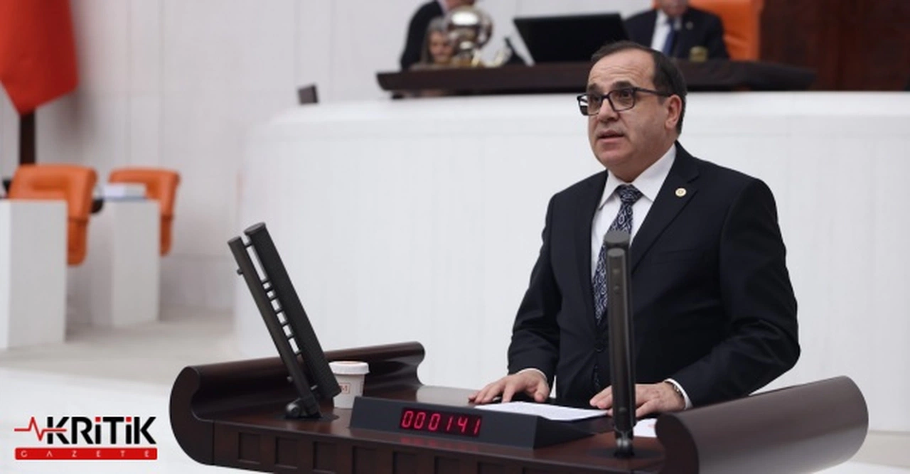 CHP'Lİ ATEŞ: EĞİTİMDE REFORM ÖNCESİNİN GERİSİNE DÜŞÜLDÜ