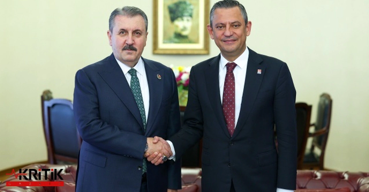 CHP lideri Özgül Özel BBP lideri Mustafa Destici ile görüştü