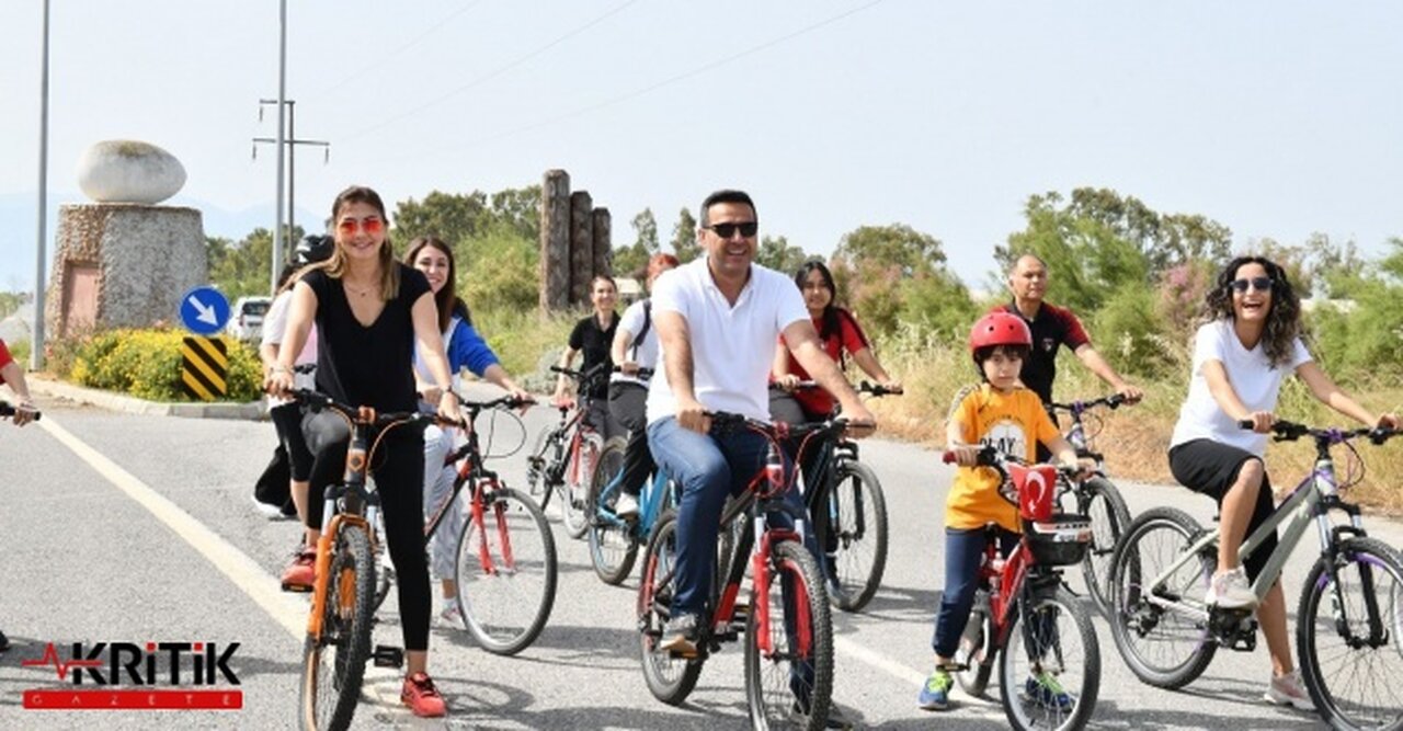 İzmir Çiğlili Bisikletseverler 19 Mayıs için Pedal Çevirdi