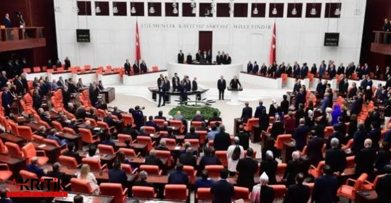 İntibak yasası AKP ve MHP oylarıyla reddedildi