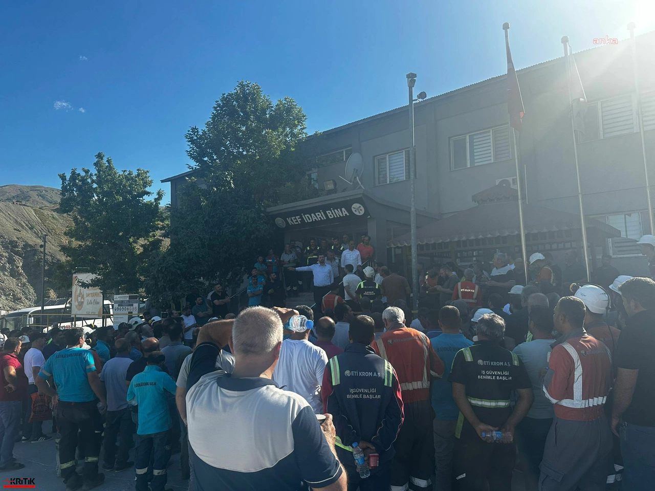 Gürsel Erol, Eti Krom Fabrikası’ndaki işçilere destek