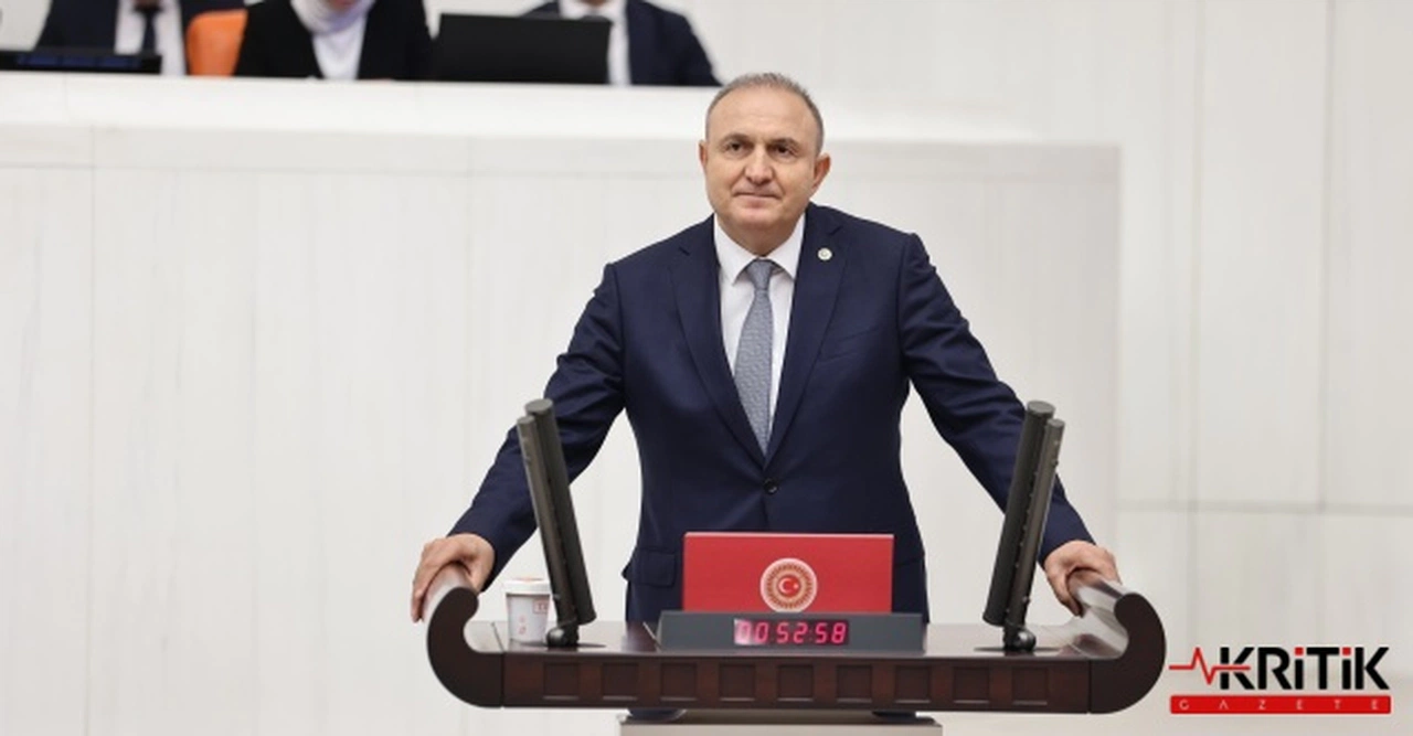 İYİ Partili Ömer Karakaş:Bu kanun meslek kanunu değil, bu kanun öğretmenlere mobbing kanunudur