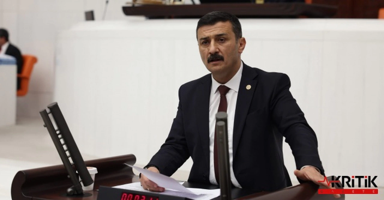 İYİ PARTİLİ TÜRKOĞLU'NDAN 15 TEMMUZ ÇIKIŞI:PLANLAYANLAR MİLYON KEZ SUÇLU; YA İHANETİN PARÇASI OLANLAR...