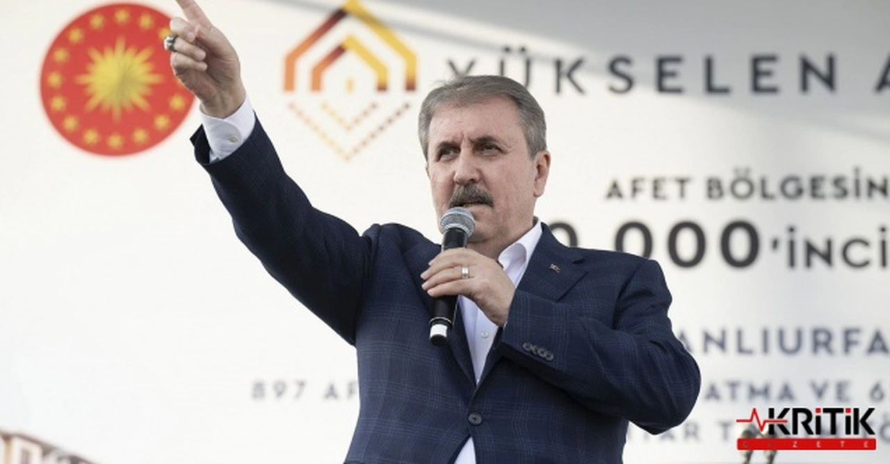 BBP lideri Mustafa Destici: Instagram ve Facebook kendine çeki düzen versin, burası babalarının çiftliği değil