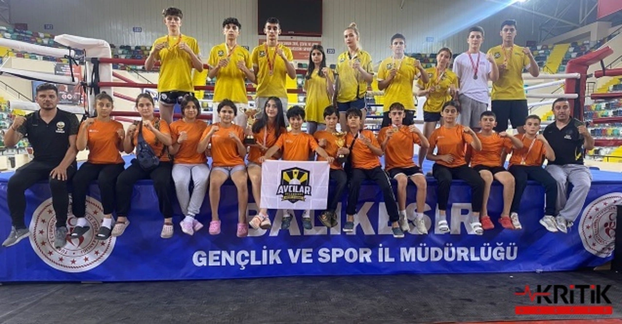 AVCILAR BELEDİYE SPOR MADALYAYA DOYMUYOR