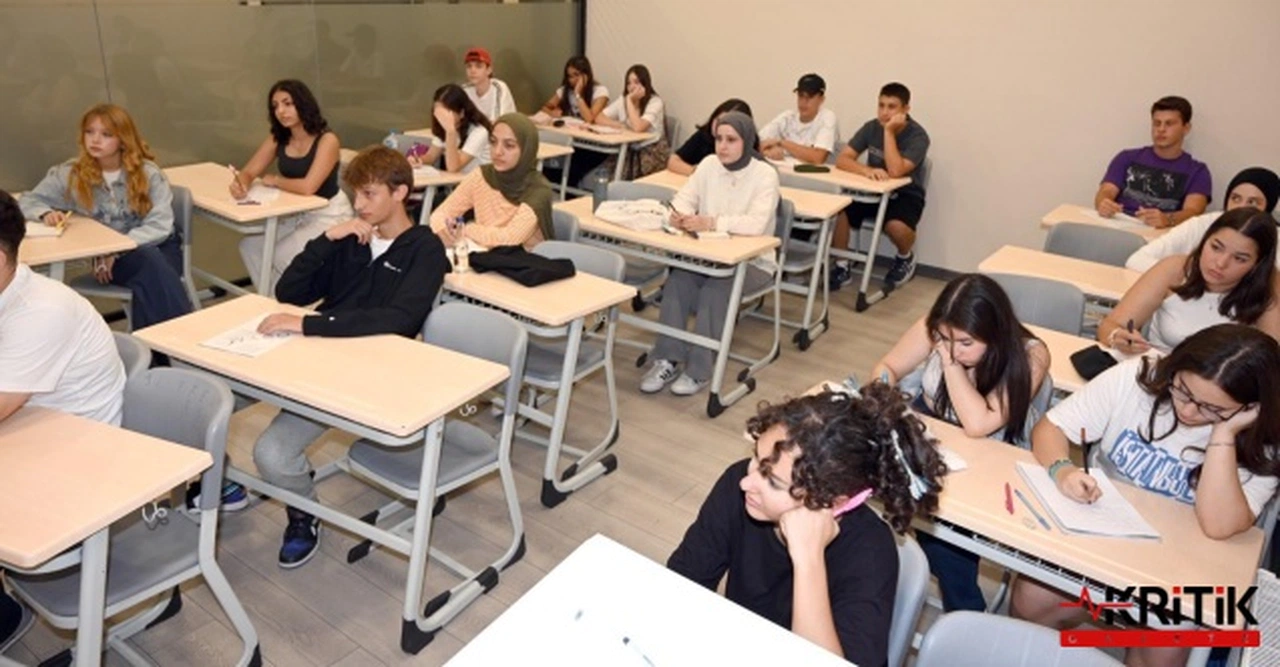 BEŞİKTAŞ BELEDİYESİ ÖĞRENCİLERE ÜCRETSİZ KURS VERİYOR