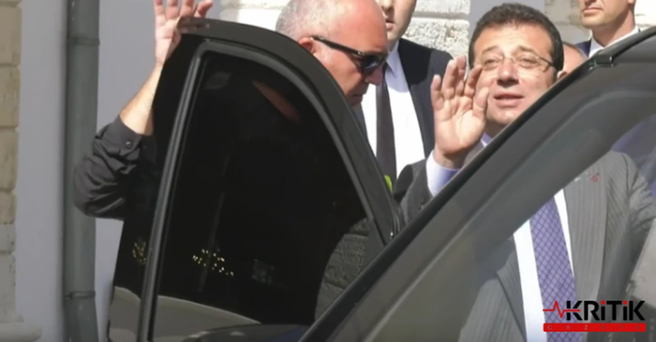 Siyasi yasak davası ile ilgili İmamoğlu CHP'li yöneticilerle görüştü