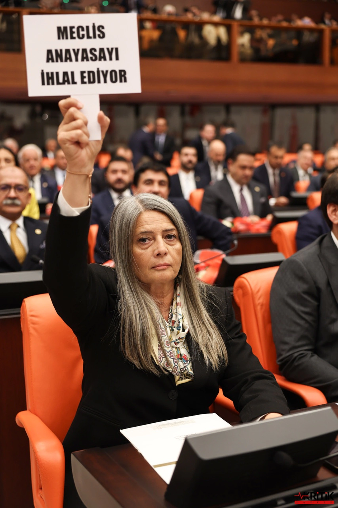 "Anayasa İhlali": CHP Trabzon Milletvekili Sibel Suiçmez'den Dikkat Çeken Tepki