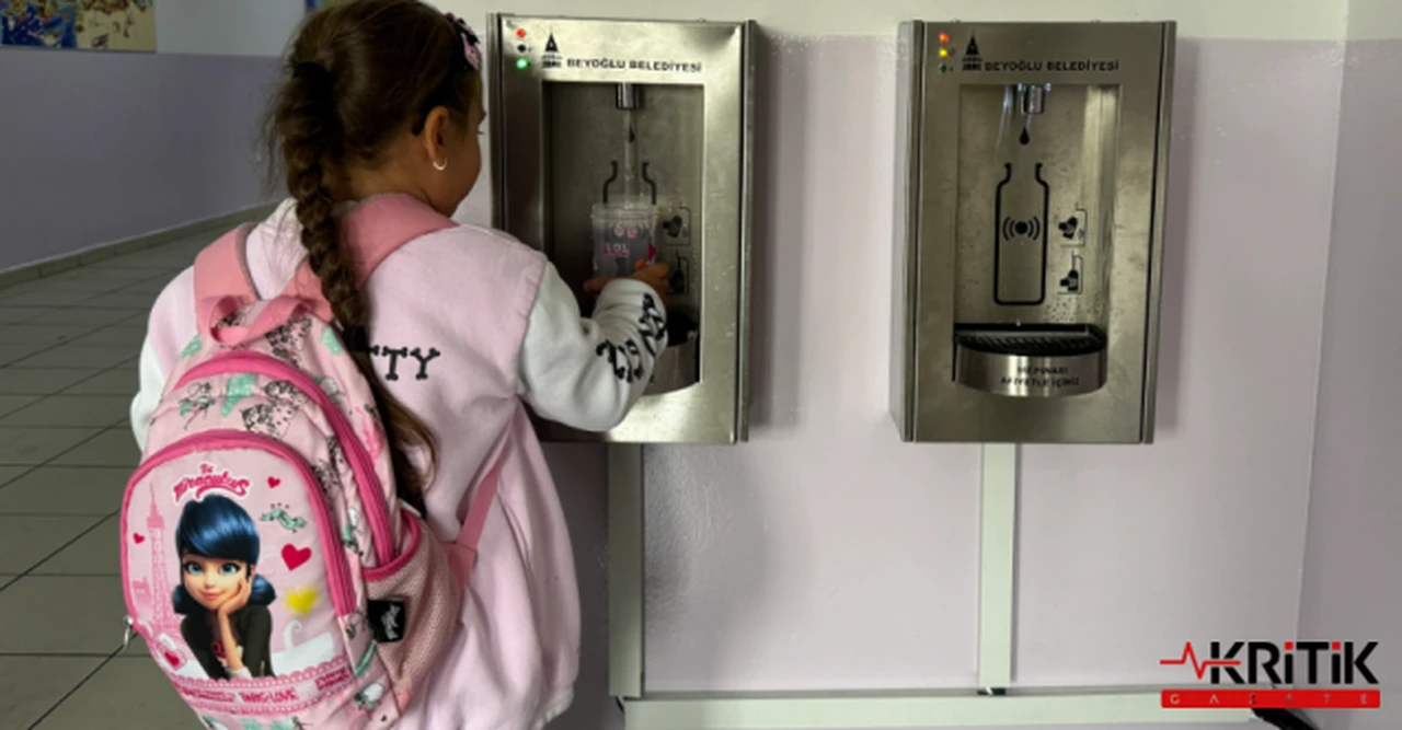 İstanbul Beyoğlu Belediyesi’nden devlet okullarına su arıtma cihazı