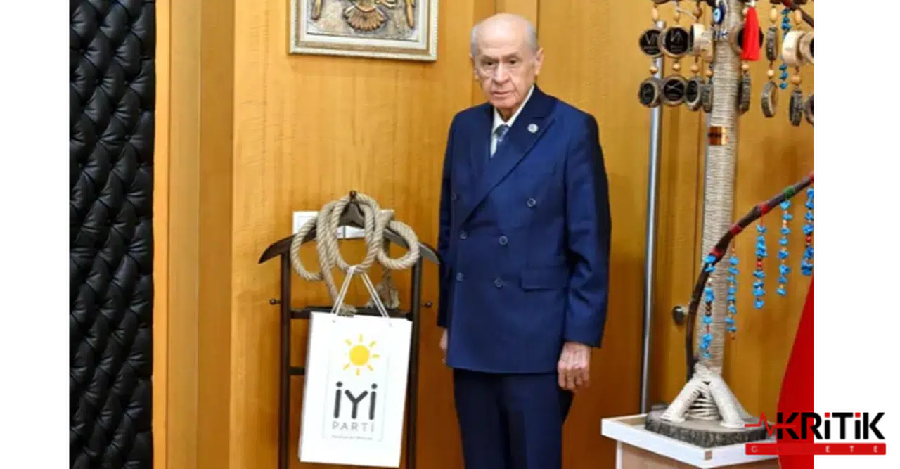 İYİ Parti Genel Başkanı Dervişoğlu'nun Meclis'te attığı idam ipini MHP Genel Başkanı Bahçeli makam odasına astı