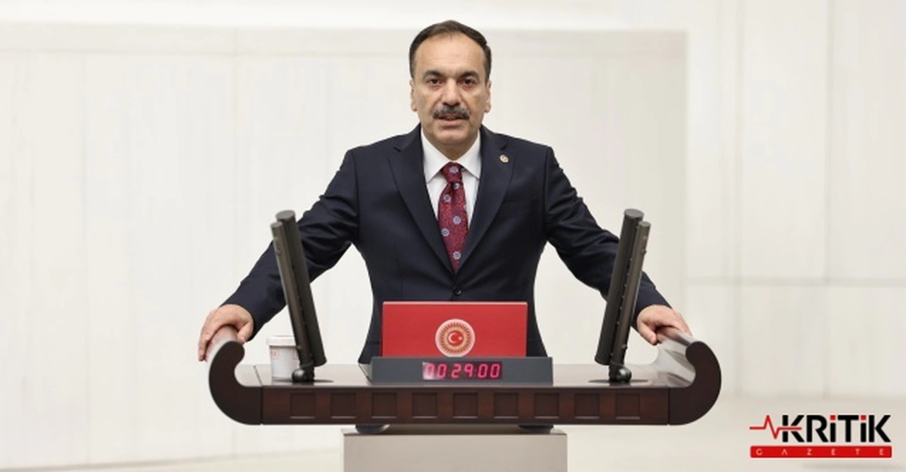 İzmir ile ilgili soruların yanıtsız bırakılmasına Mustafa Bilici'den tepki!