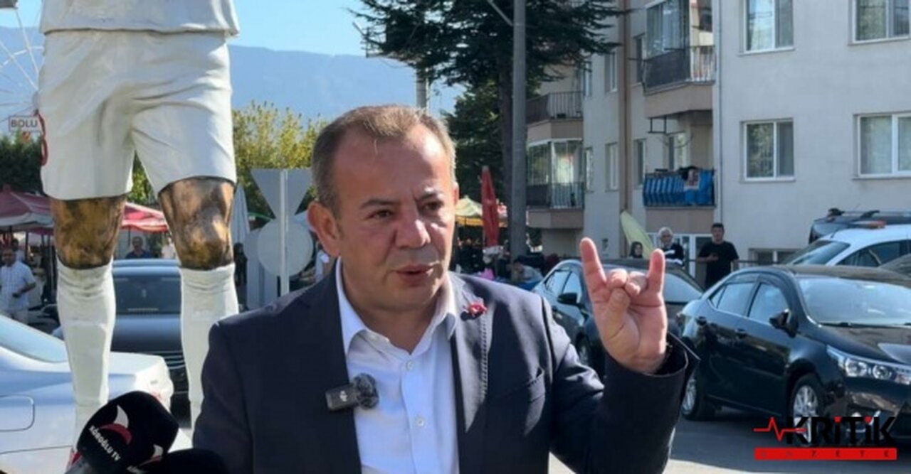 Tanju Özcan  'bozkurt' işareti yapan Merih Demiral’ın heykelini dikti: "Tatlı su solcuları rahatsız olabilir"