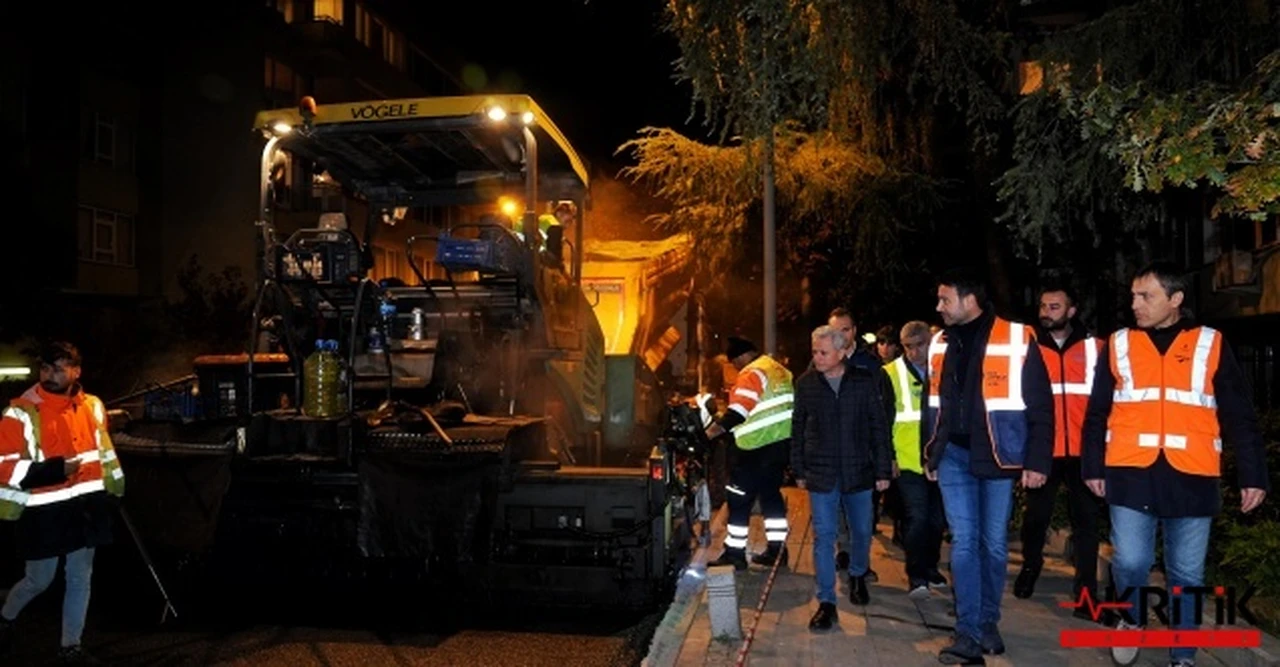 BEŞİKTAŞ’TA YOL BAKIM VE ONARIM ÇALIŞMALARI DEVAM EDİYOR