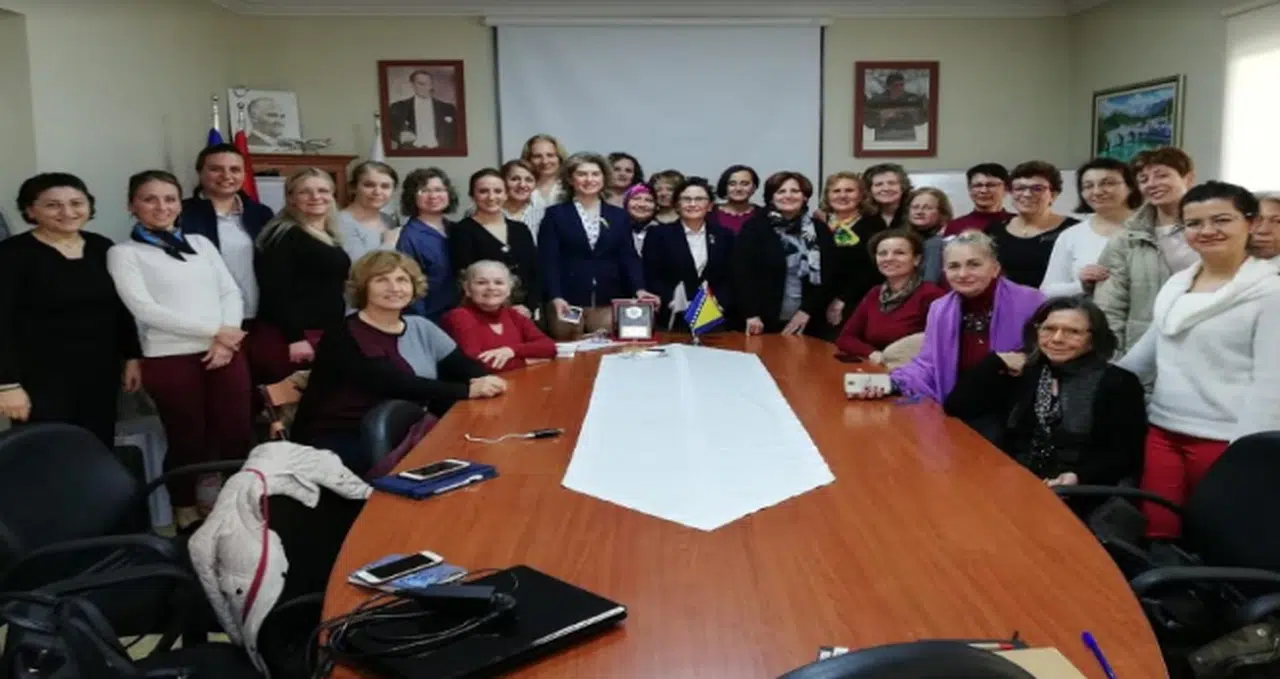 İZMİR BOSNA SANCAK DERNEĞİ, EGE KADIN BULUŞMASI PLATFORMU'NUN İŞ BİRLİĞİ DEVAM EDİYOR