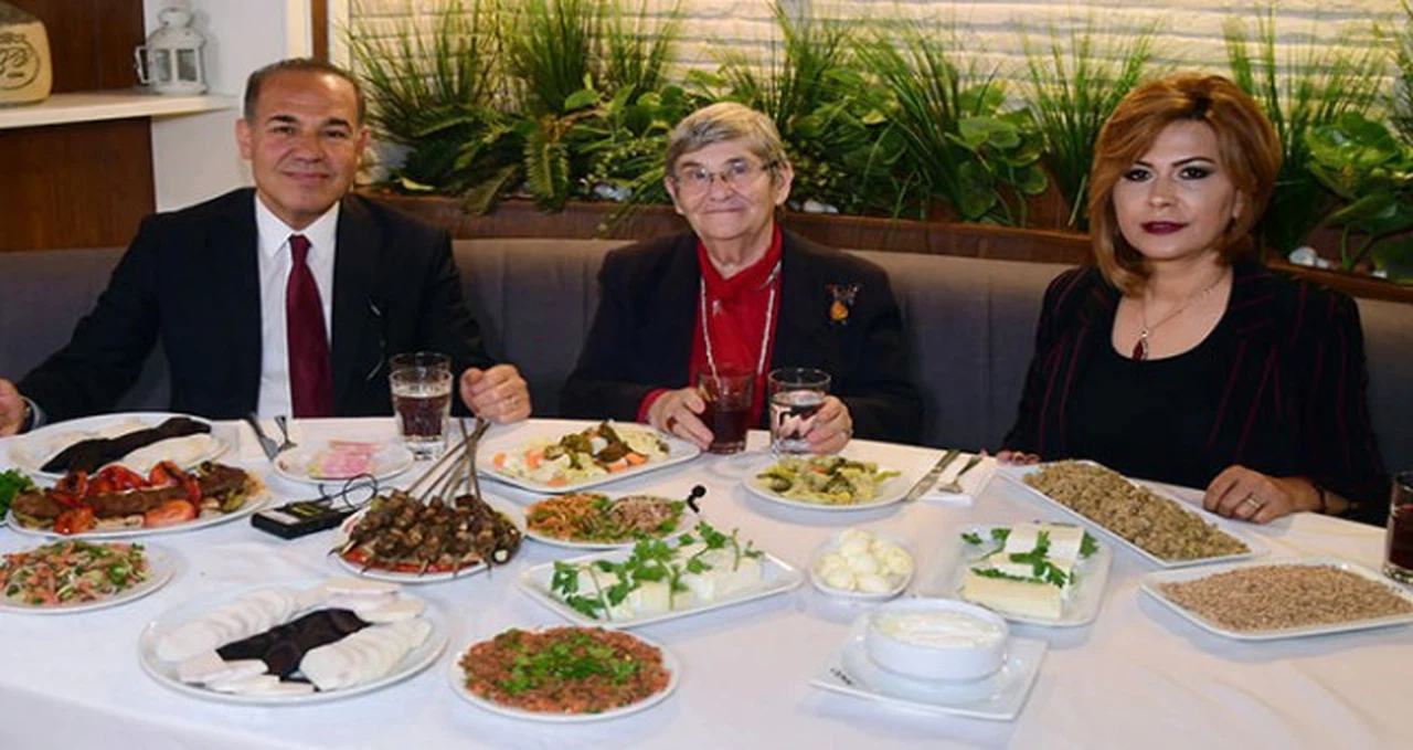 Canan Karatay: Kışın patlıcan ve biber yenmesine karşıyım