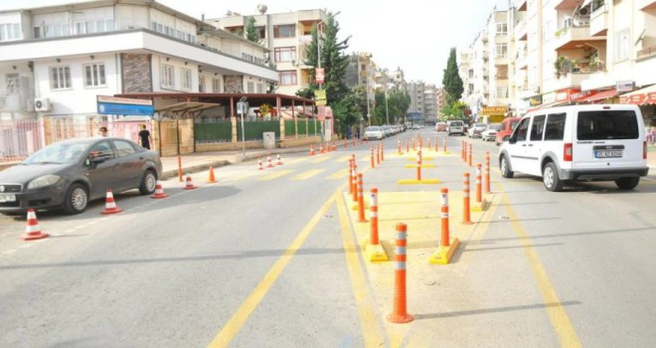 Okul önüne dubalı çözüm