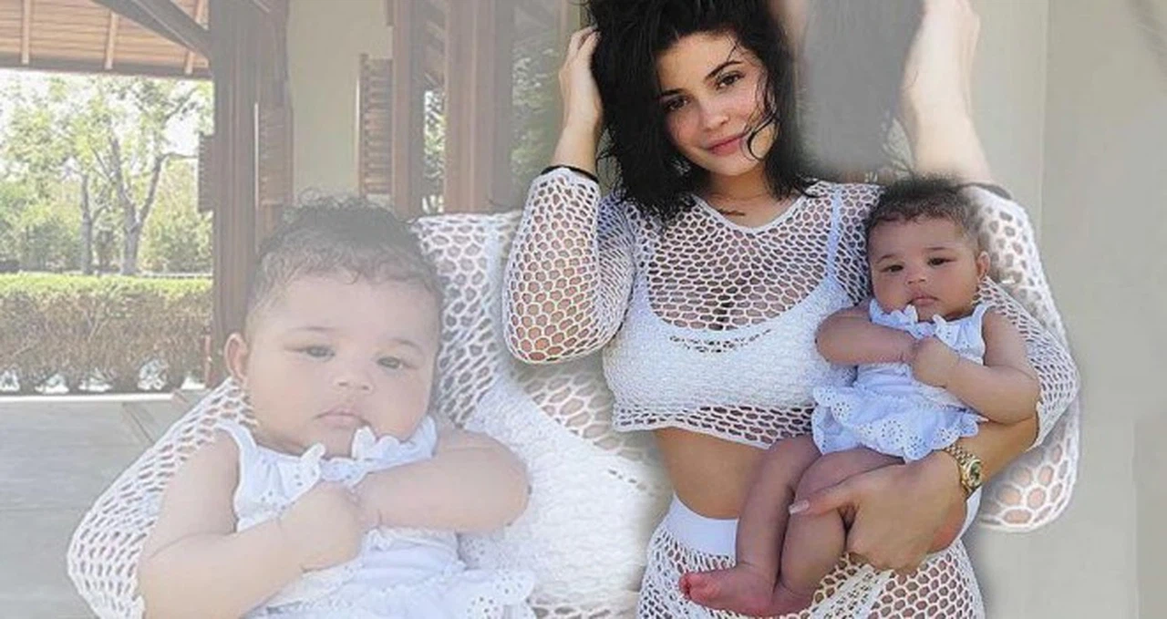 Kylie Jenner kızının 22 bin dolarlık ayakkabı koleksiyonunu gösterdi