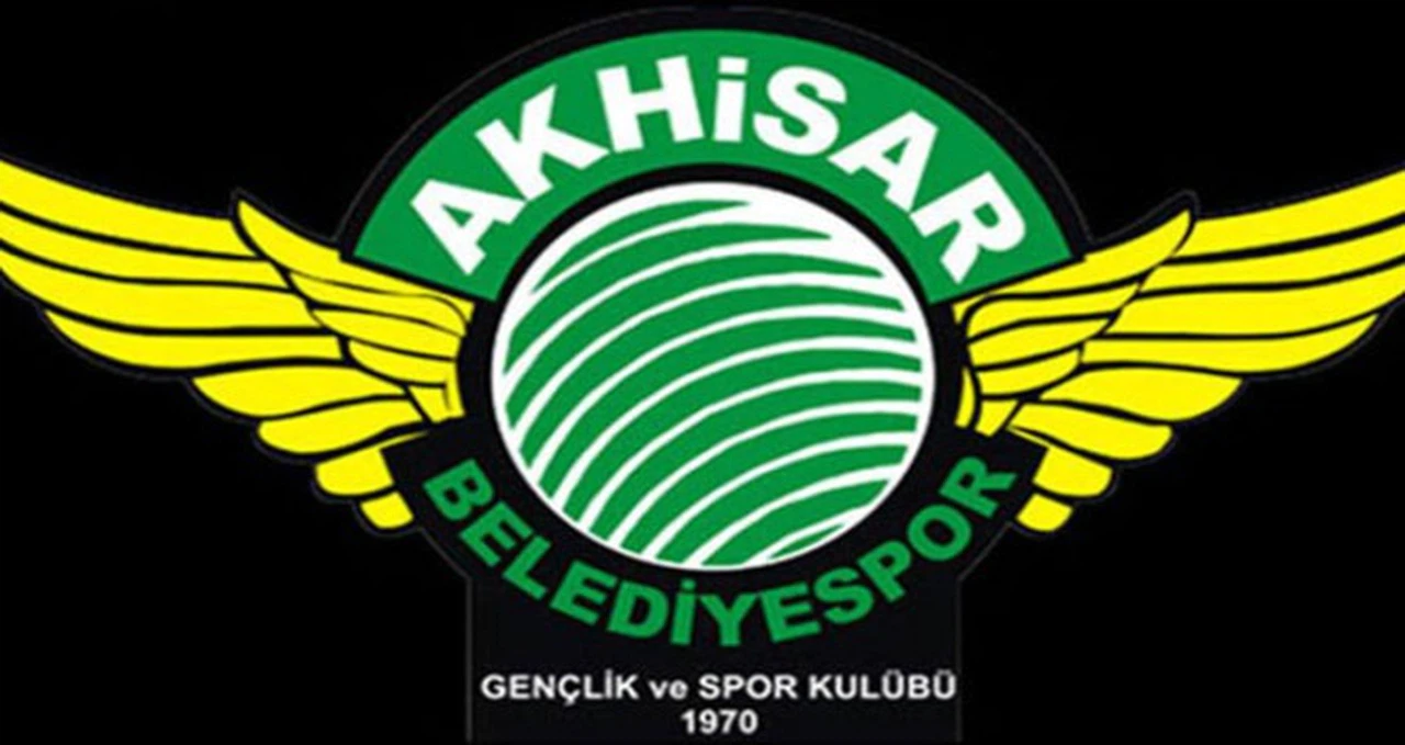 Akhisarspor'da Manu kampa katıldı
