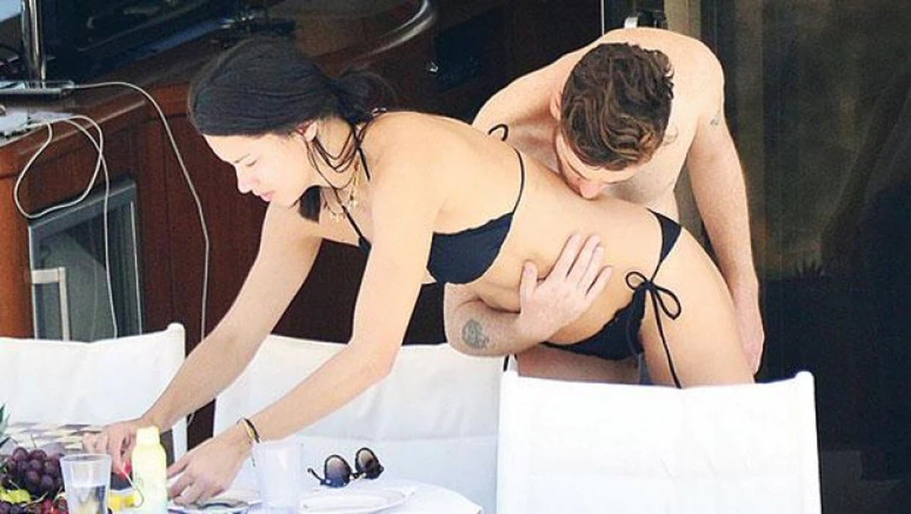 Adriana Lima, Metin Hara'yı iki haftaya kapının önüne koyar