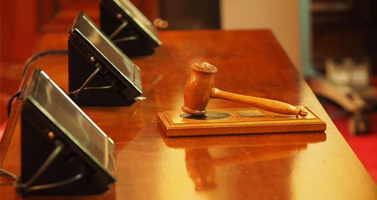 İş arkadaşına mesaj atarak taciz eden sanığa 10 ay hapis cezası