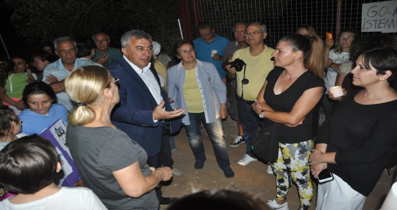 Go-Kart pisti için gece yarısı eylem