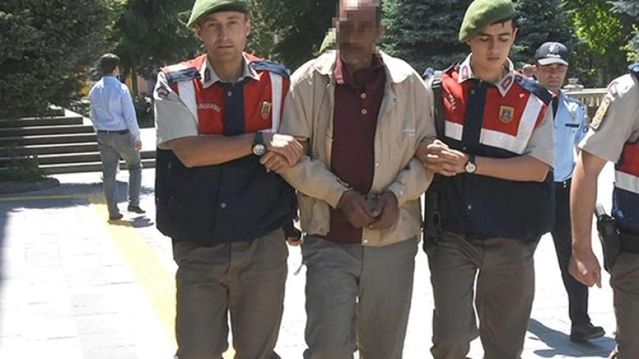 Öz babası kızını hamile bıraktı