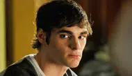 Breaking Bad'in Walter White Jr.'ı RJ Mitte 34 Yaşında Hayatını Kaybetti! Ölüm Nedeni Araştırılıyor