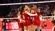 Rahmi Koç'tan Filenin Sultanları'na Büyük Prim İddiası! 16 Voleybolcuya 1'er Milyon Dolar
