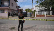 Avcılar'da Okul Önünde Silahlı Kavga! Çocuğunu Okula Getiren Veli Ayağından Vuruldu