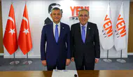 Kılıçdaroğlu’nu ihraç eden Sosyal Demokrasi Derneği, YENİ Parti ile iş birliği protokolü imzaladı